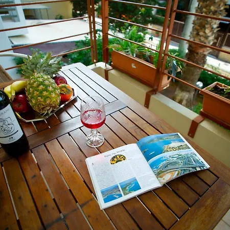 アパート At Aqua Kallithea アテネ